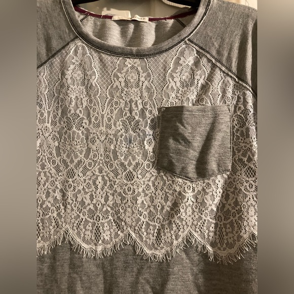 Ladies Size Small Rewind Gray and White Lace  Sweatshirt - Picture 3 of 10